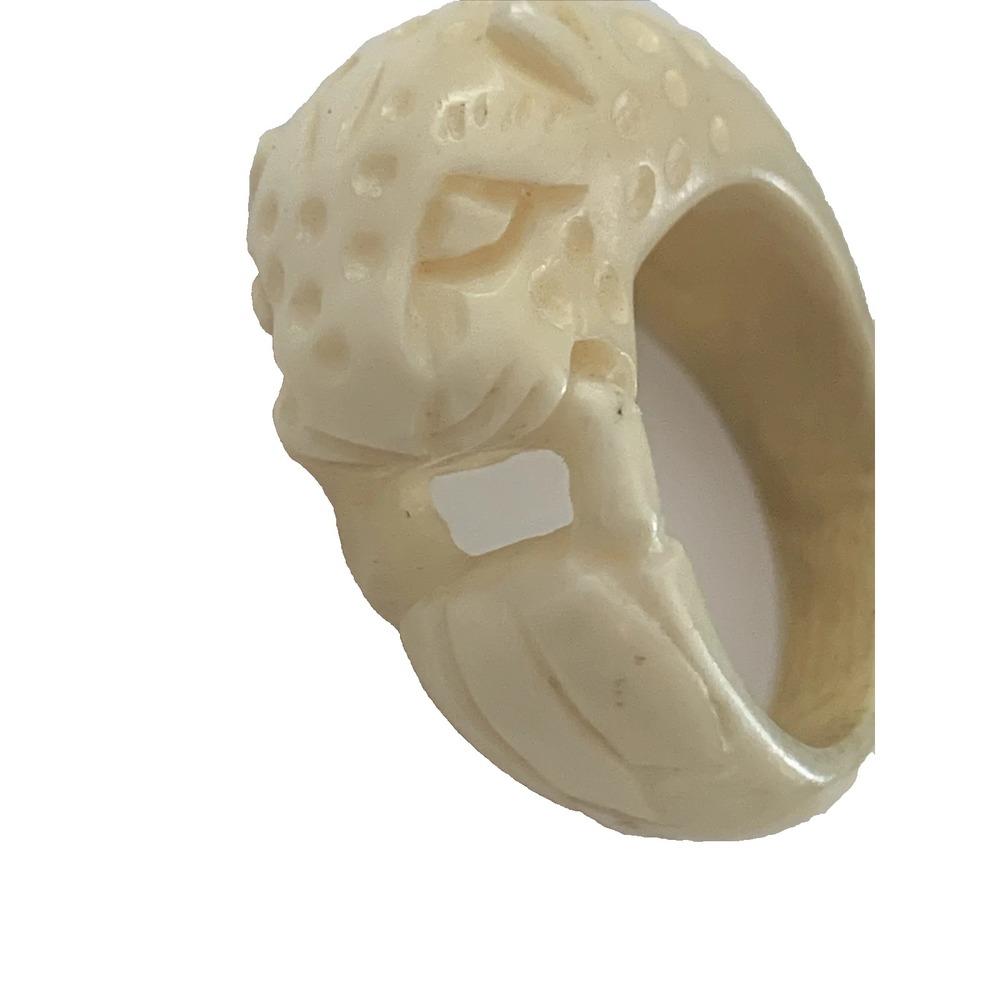 Vintage LION TIGER CAT HEAD CARVED RING Size 5